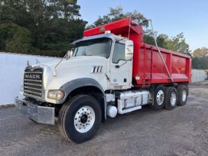2018 Mack GRANITE GU713 - photo 1