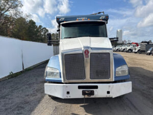 2017 Kenworth T880 - photo 1