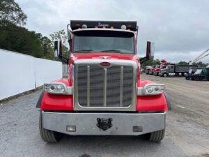 2022 Peterbilt 567 - photo 1