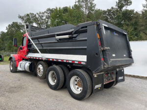 2022 Peterbilt 567 - photo 1