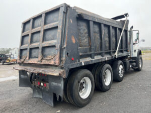 2008 International WORKSTAR 7600 - photo 1