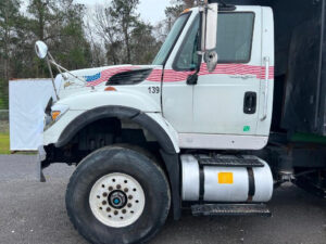 2008 International WORKSTAR 7600 - photo 1